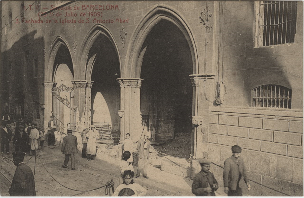 Façade of the Church of Saint Anthony Abbot, phototype.Ángel Toldrà i Viazo Editions, Barcelona, 1909. FBS Foundation Collection 